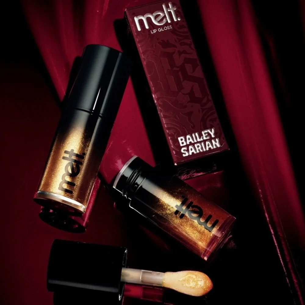 Melt Cosmetics x Bailey Sarian Fatally Yours II collection - Picture 5 of 7